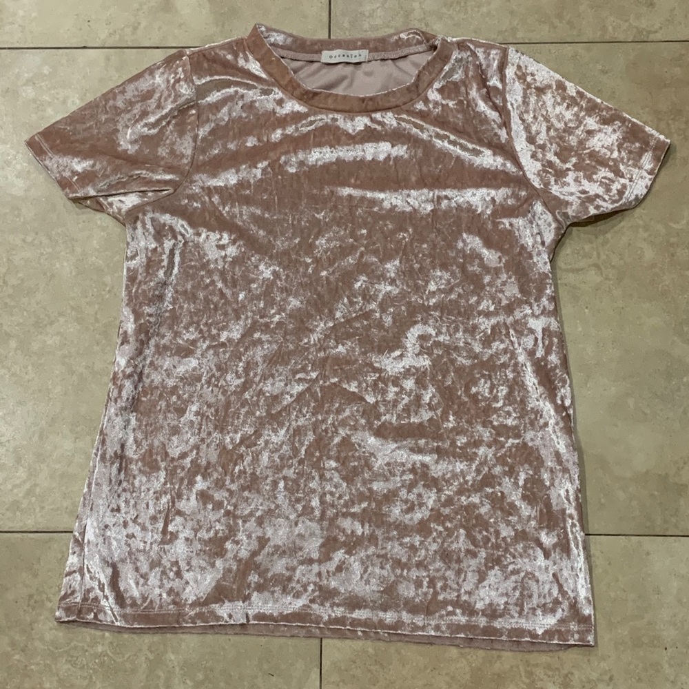 Peach champagne velvet top 30” chest
